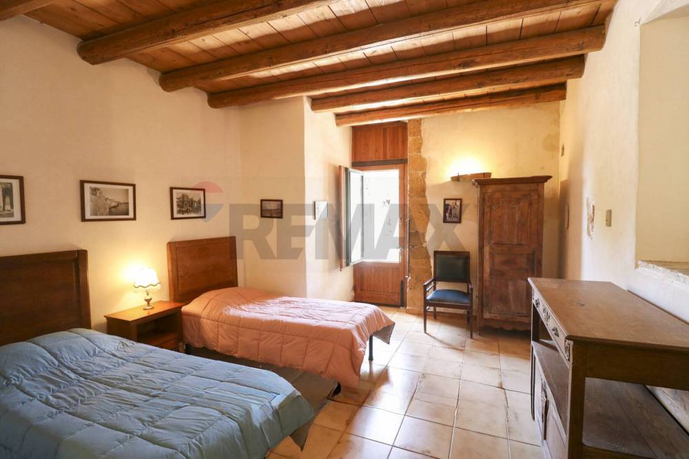 casa indipendente in vendita a Siracusa in zona Arenella