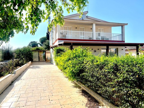 casa indipendente in vendita a Siracusa