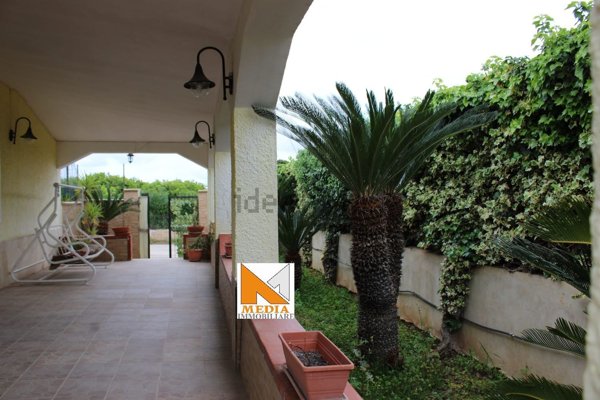 appartamento in vendita a Siracusa in zona Fontane Bianche