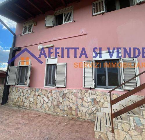 casa indipendente in vendita a Siracusa in zona Belvedere