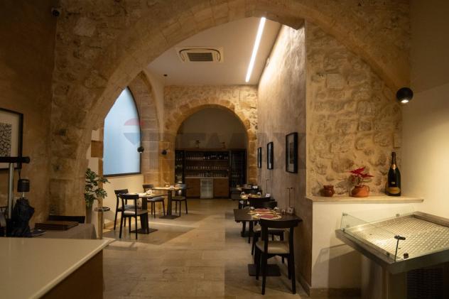 negozio in vendita a Siracusa in zona Isola Ortigia