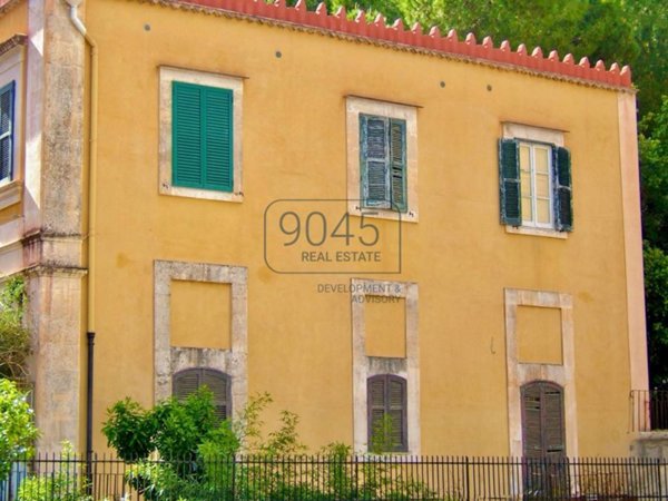 casa indipendente in vendita a Siracusa in zona Centro Città