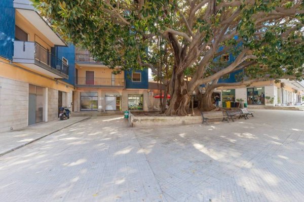 locale commerciale in vendita a Siracusa