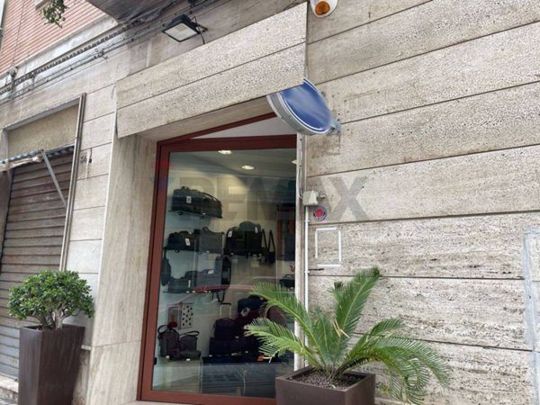 locale commerciale in vendita a Siracusa in zona Centro Città