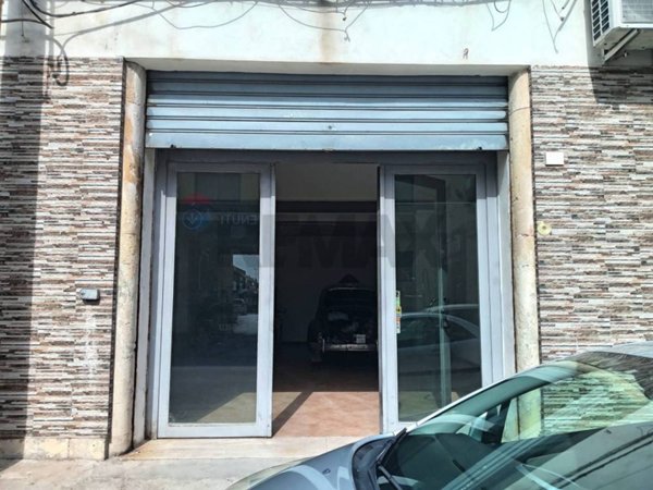 locale commerciale in vendita a Siracusa