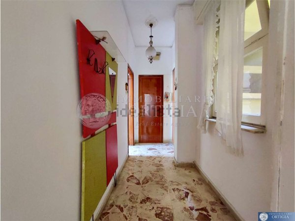 appartamento in vendita a Siracusa in zona Borgata