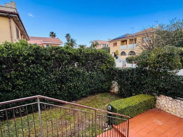 appartamento in vendita a Siracusa in zona Belvedere