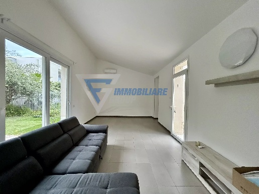 casa indipendente in vendita a Siracusa in zona Scala Greca