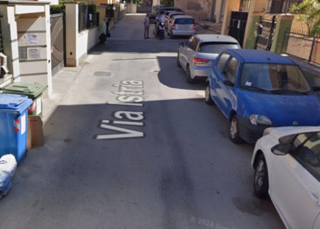 pentavano in vendita a Siracusa