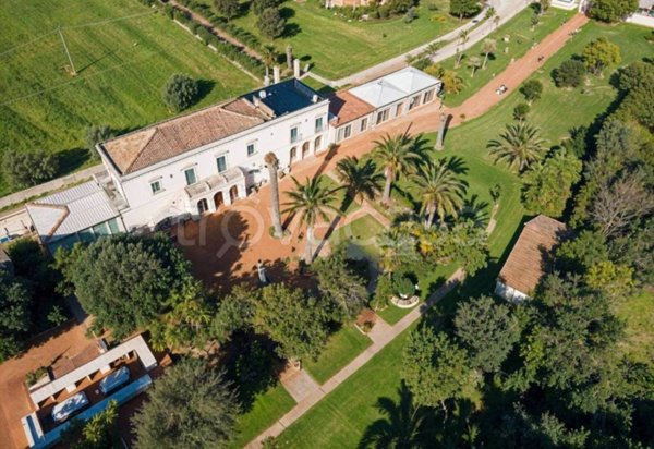 casa indipendente in vendita a Siracusa in zona Isola / Plemmirio