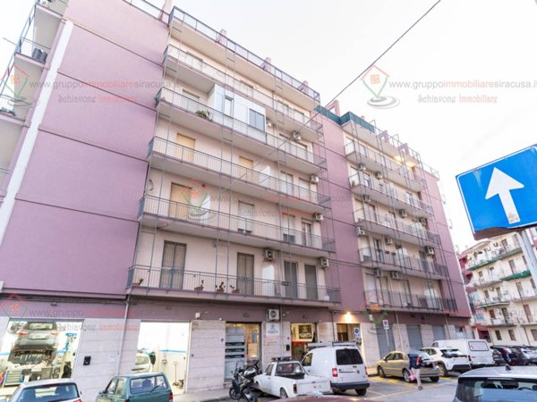 appartamento in vendita a Siracusa in zona Borgata