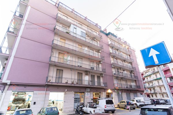 appartamento in vendita a Siracusa in zona Borgata