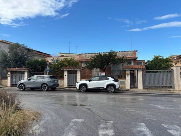 casa indipendente in vendita a Siracusa in zona Scala Greca