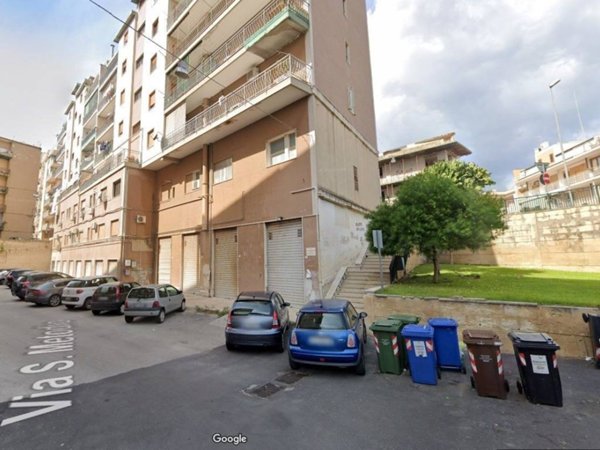 negozio in vendita a Siracusa in zona Centro Città