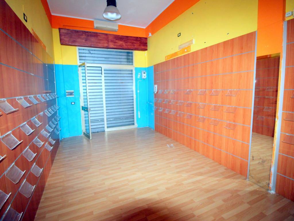 negozio in vendita a Siracusa