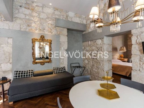 appartamento in vendita a Siracusa in zona Isola Ortigia