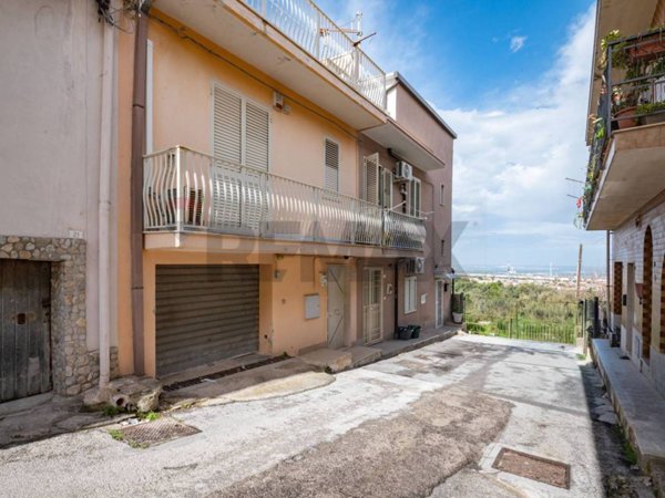 casa indipendente in vendita a Siracusa in zona Belvedere