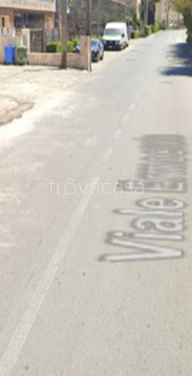 locale commerciale in vendita a Siracusa