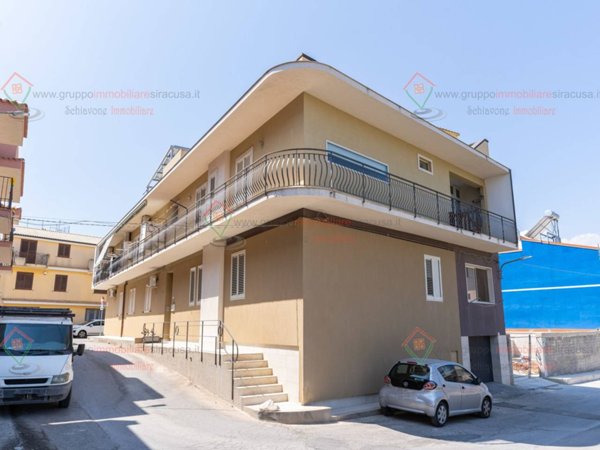 appartamento in vendita a Siracusa in zona Belvedere