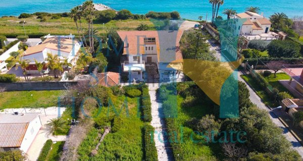 casa indipendente in vendita a Siracusa in zona Isola / Plemmirio