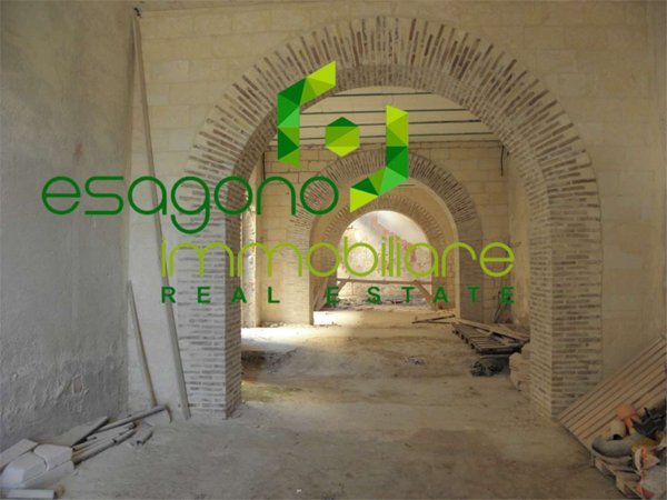 appartamento in vendita a Siracusa in zona Isola Ortigia