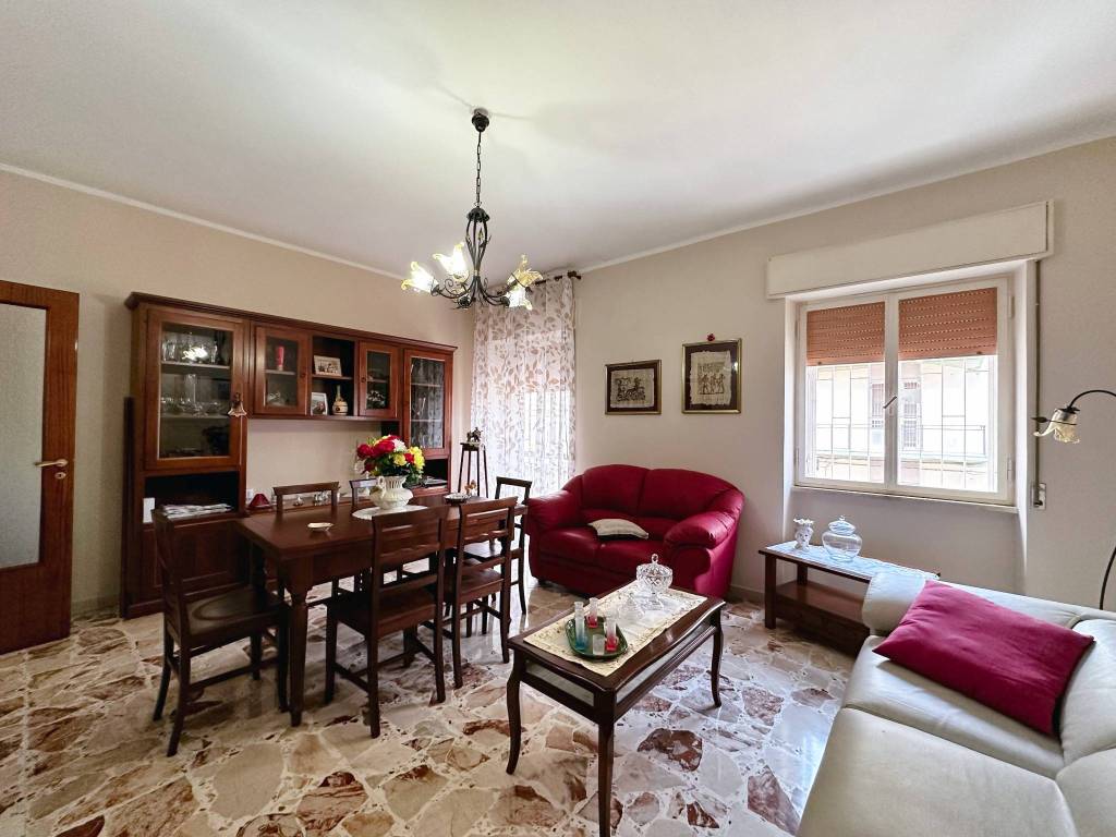 appartamento in vendita a Siracusa in zona Borgata