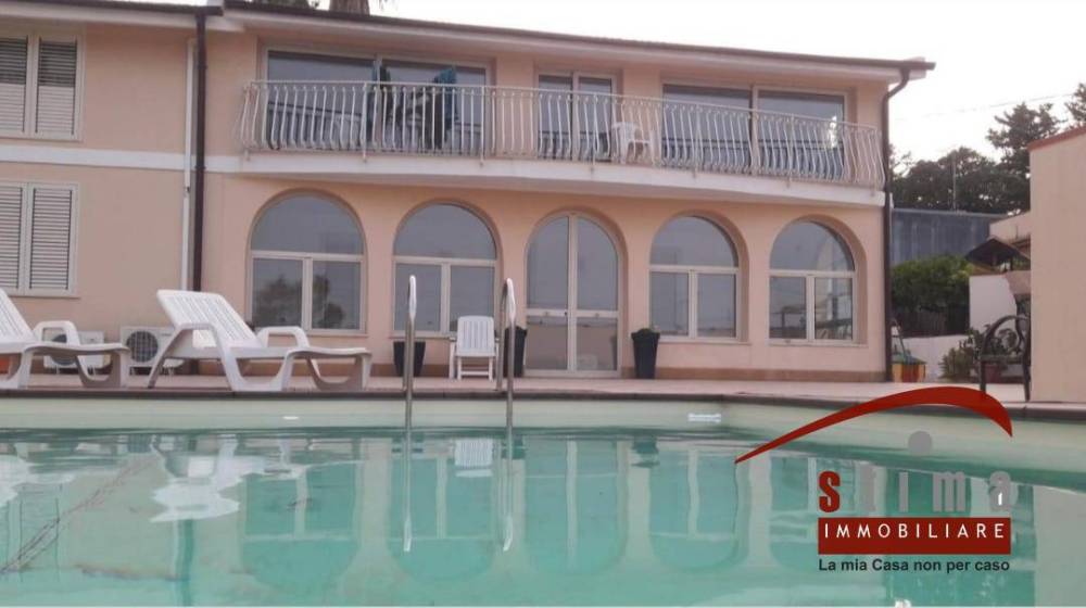 casa indipendente in vendita a Siracusa in zona Isola / Plemmirio