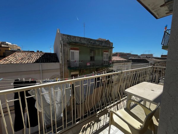 appartamento in vendita a Siracusa in zona Borgata