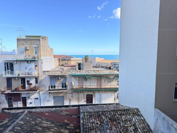 appartamento in vendita a Siracusa in zona Borgata