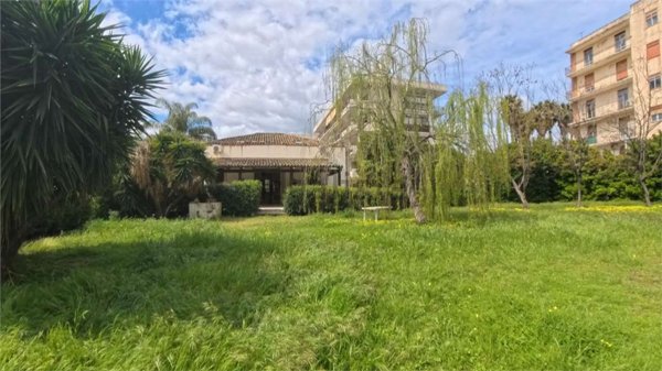 casa indipendente in vendita a Siracusa in zona Scala Greca