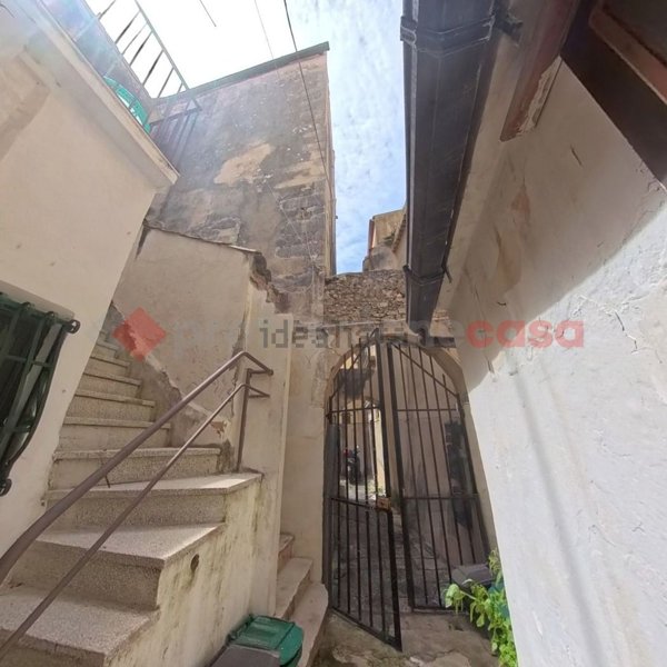 appartamento in vendita a Siracusa in zona Isola Ortigia