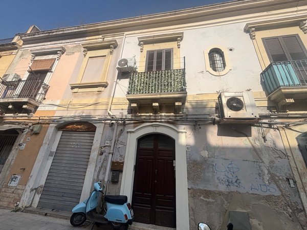 appartamento in vendita a Siracusa in zona Borgata