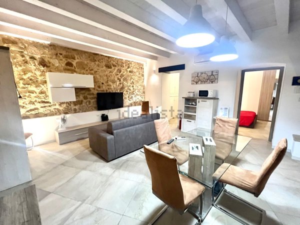 appartamento in vendita a Siracusa in zona Isola Ortigia