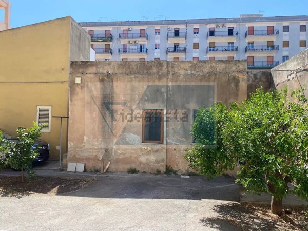 casa indipendente in vendita a Siracusa in zona Scala Greca