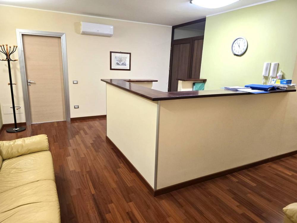 ufficio in vendita a Siracusa in zona Belvedere