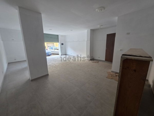 locale commerciale in vendita a Siracusa