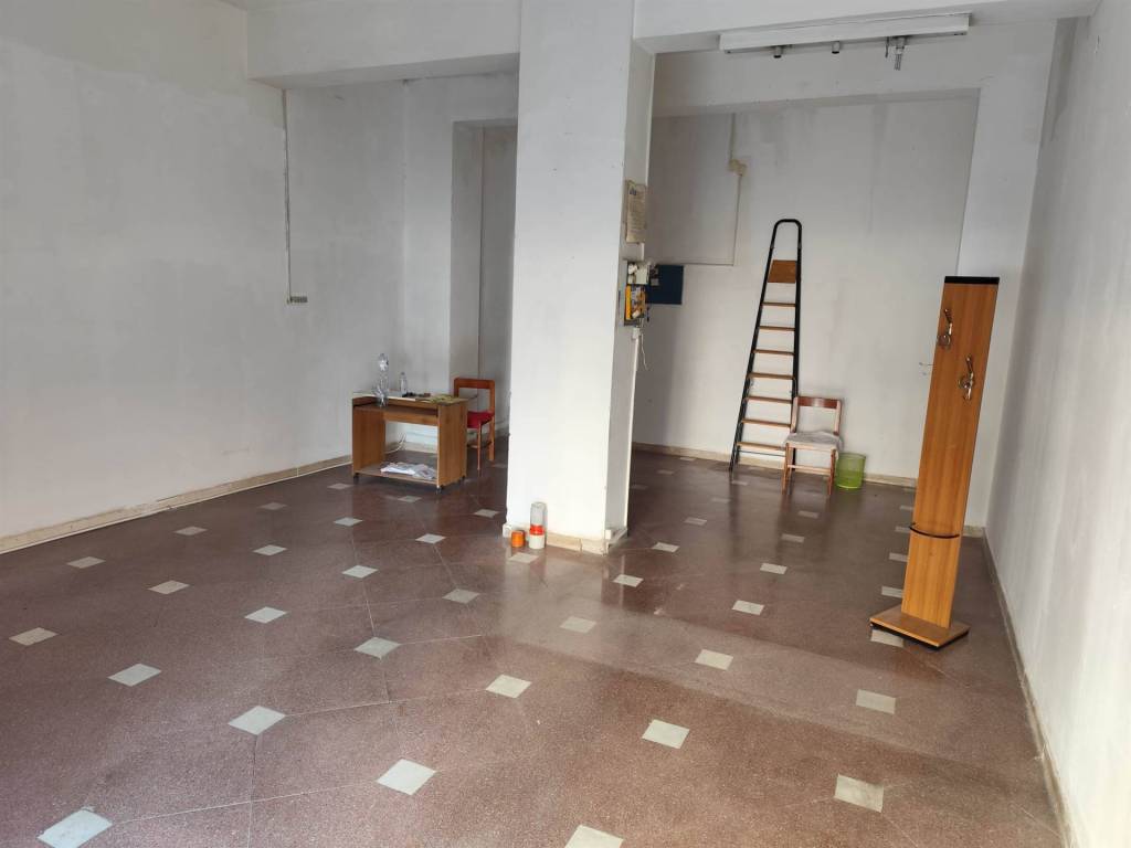 negozio in vendita a Siracusa