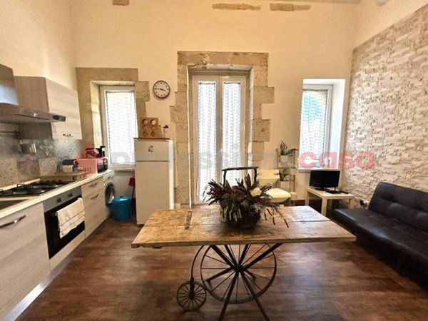 appartamento in vendita a Siracusa in zona Isola Ortigia