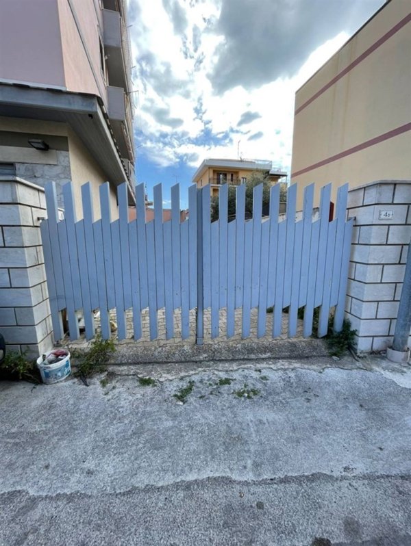 locale commerciale in vendita a Siracusa