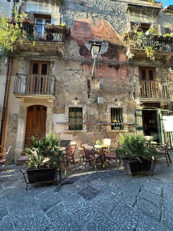 appartamento in vendita a Siracusa in zona Isola Ortigia