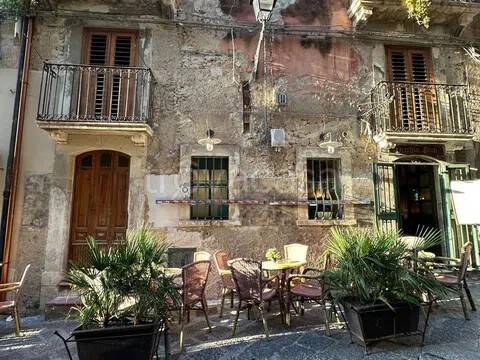 appartamento in vendita a Siracusa in zona Isola Ortigia