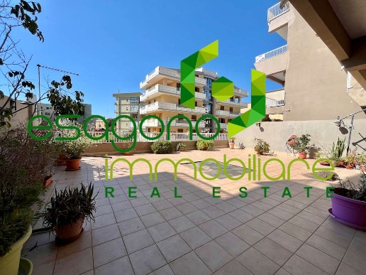 appartamento in vendita a Siracusa in zona Grottasanta