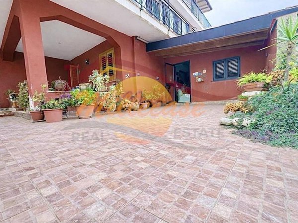 appartamento in vendita a Siracusa in zona Scala Greca