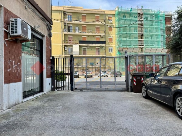 locale commerciale in vendita a Siracusa