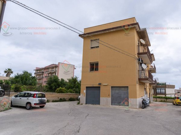 appartamento in vendita a Siracusa in zona Grottasanta