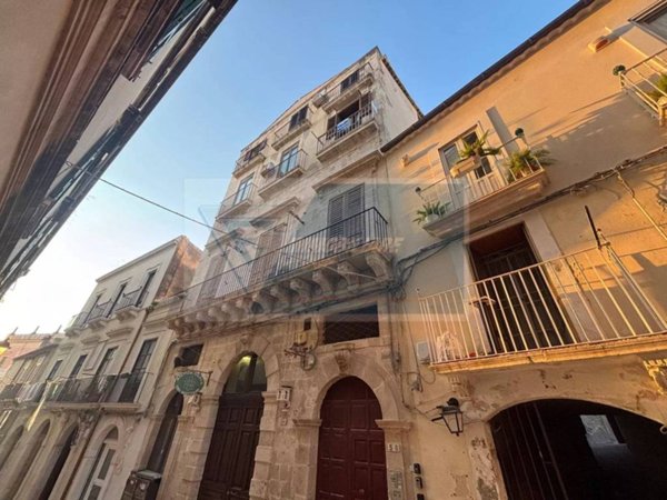 appartamento in vendita a Siracusa in zona Centro Città