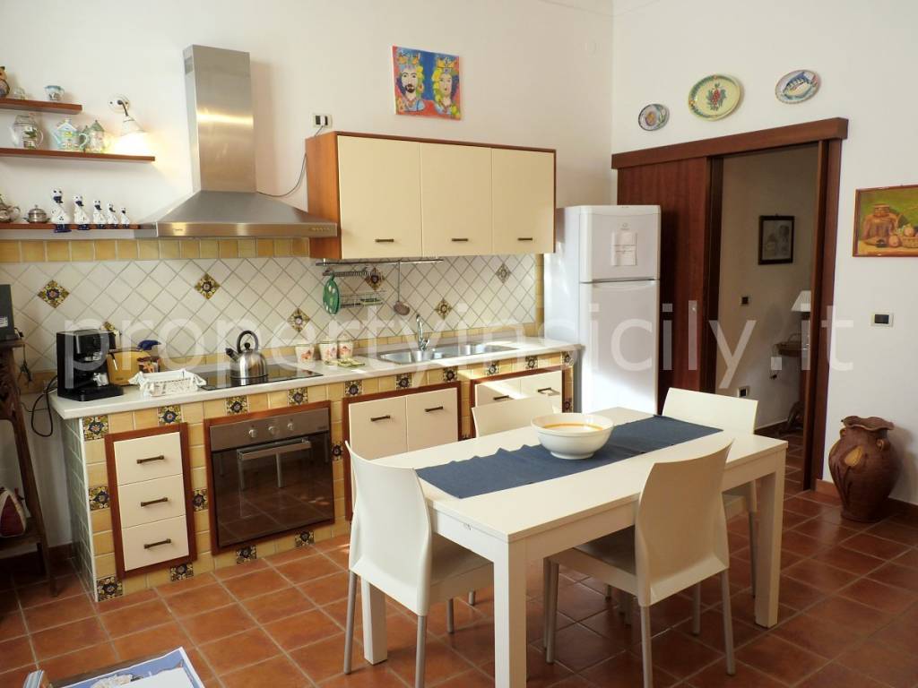 appartamento in vendita a Siracusa in zona Borgata