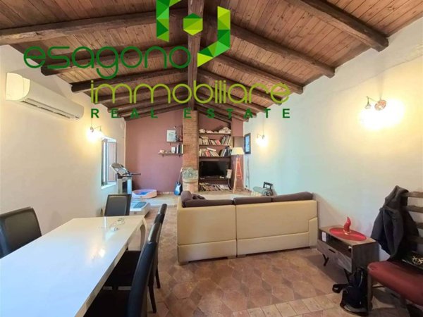appartamento in vendita a Siracusa in zona Isola Ortigia