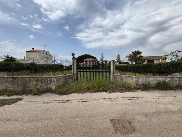 terreno agricolo in vendita a Siracusa in zona Ognina