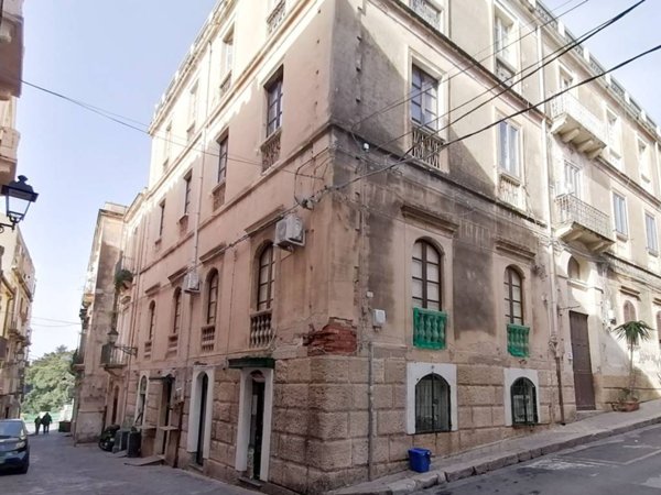 appartamento in vendita a Siracusa in zona Isola Ortigia